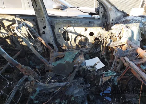 2005 Ford Freestyle Se из США, поврежденный, VIN 1FMZK01155GA60942